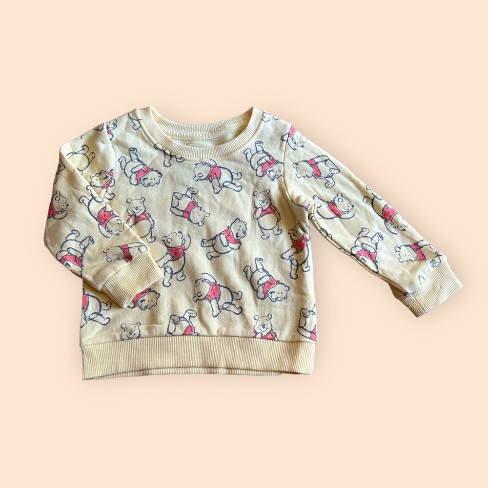 NWOT Disney Baby Pale Yellow All Over Winnie The Pooh Print Crewneck Sweatshirt - Picture 1 of 7